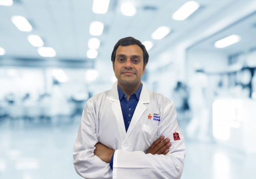 Dr. Hitesh Hans Baweja | Best Dentist in Delhi | Manipal Hospital