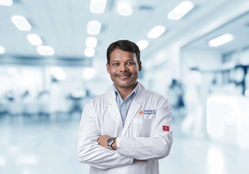 Dr. Justin a Gopaldas | Consultant ICU & Critical Care Medicine in Jayanagar, Bangalore | Manipal Hospitals