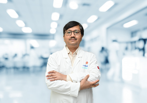 Dr. Pradip Kumar Mondal | Best Medical Oncologist in Embypass Kolkata | Manipal Hospitals