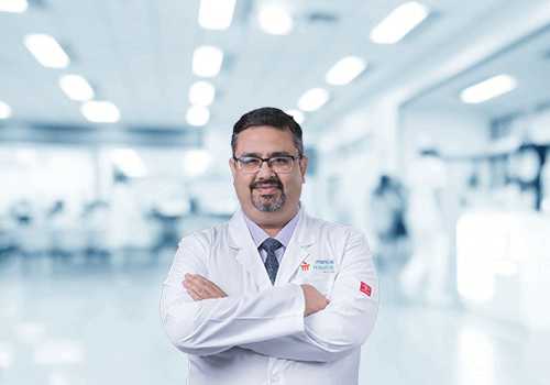 Dr. Puneet Khanna | Lungs specialist in Delhi | Manipal Hospitals