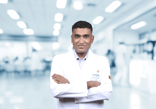 Dr. Satish T | Anaesthesiologist in Millers Road | Manipal Hospitals